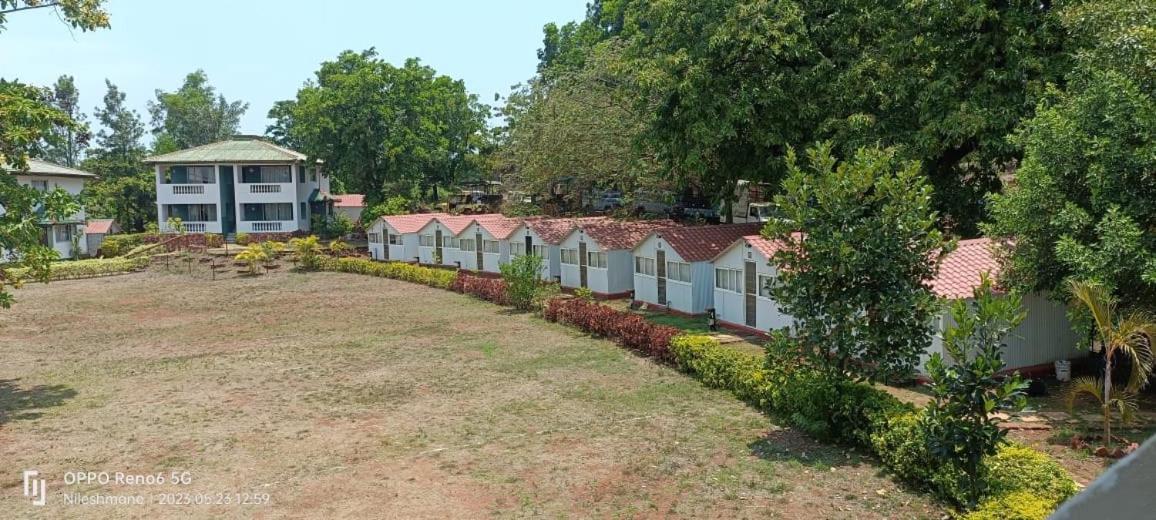 Presidency Highland Resort Koynanagar Exterior foto