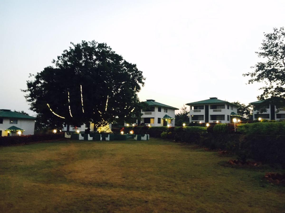 Presidency Highland Resort Koynanagar Exterior foto